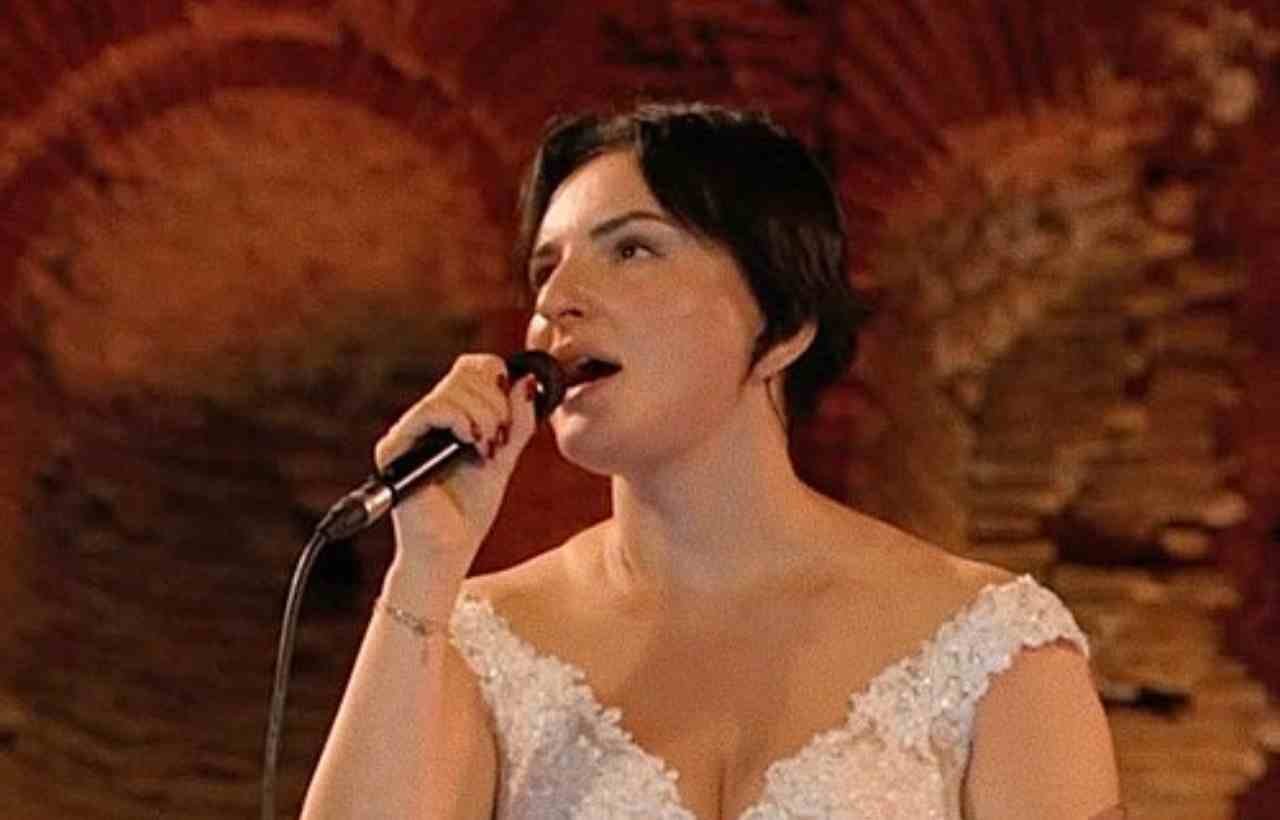 Chi è Arisa: età, altezza, moglie, figli e la canzone “Magica favola” a Sanremo 2026